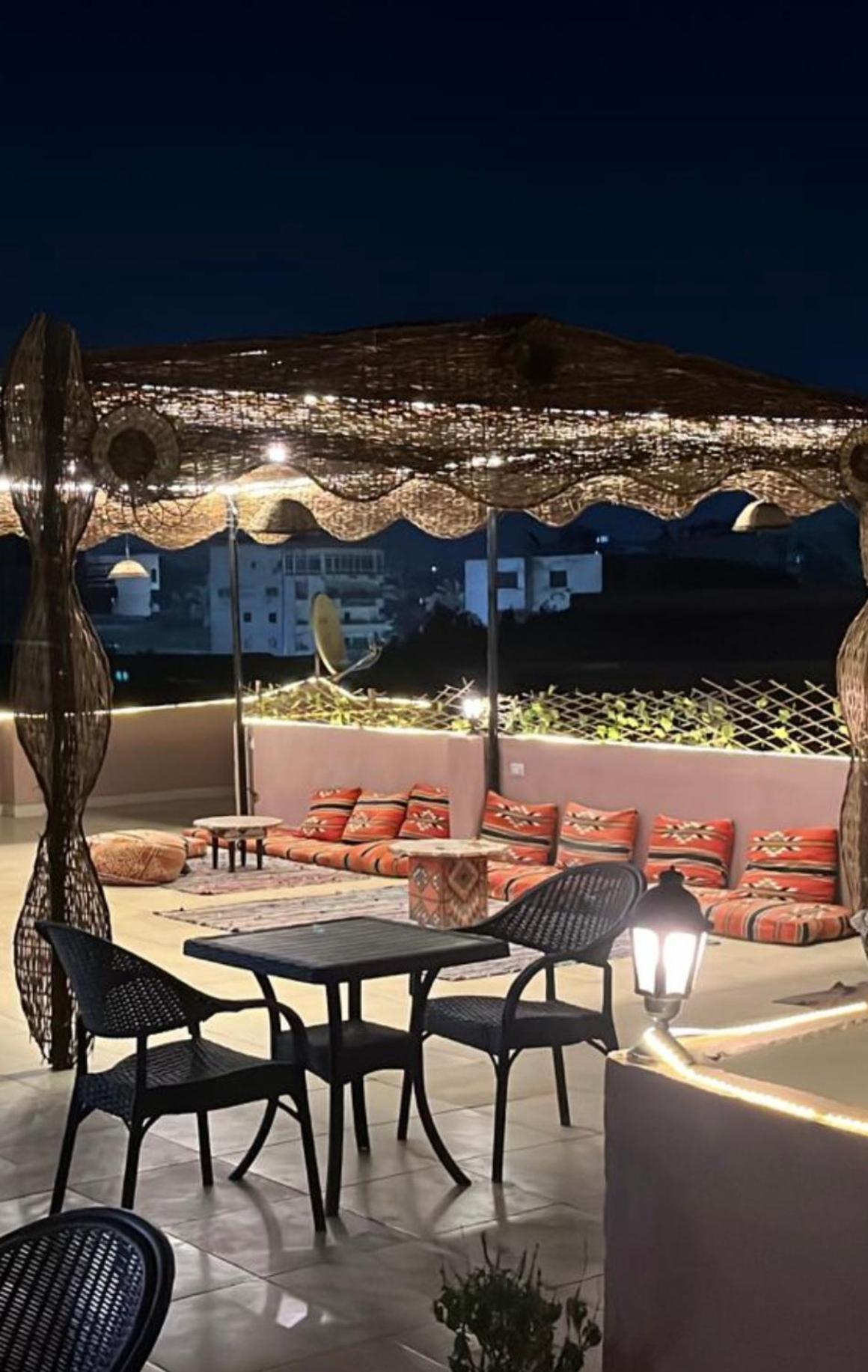 Hur Pyramids Land Inn Kafrat al Jabal Exterior photo